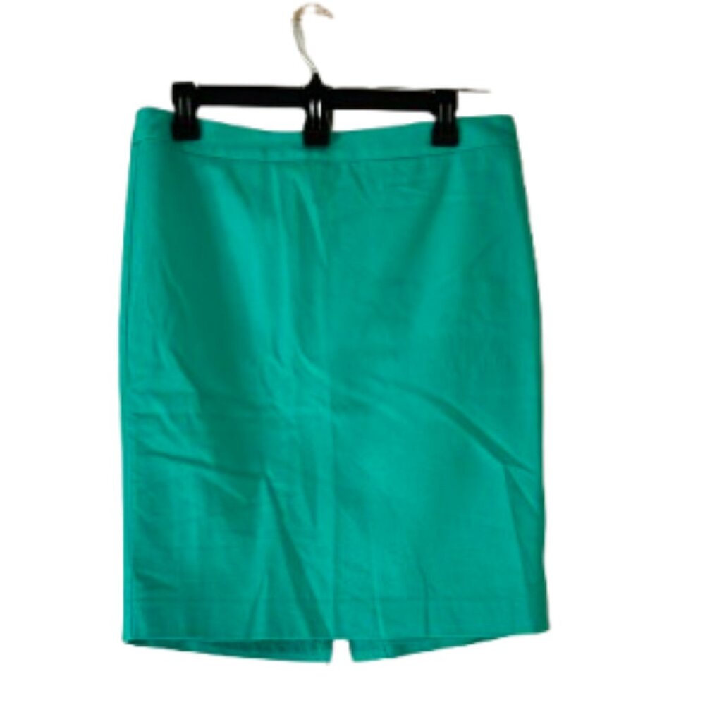 Liz Claiborne Green Pencil Skirt - Lined - Size 10